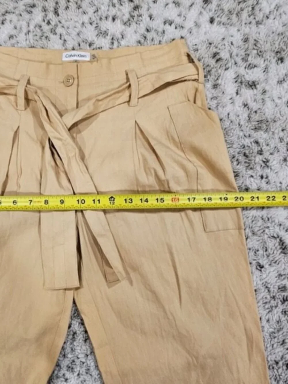 Calvin Klein SZ 4 Tan Belted Paper Bag Pleated Linen Blend Pant Baggy Tapered